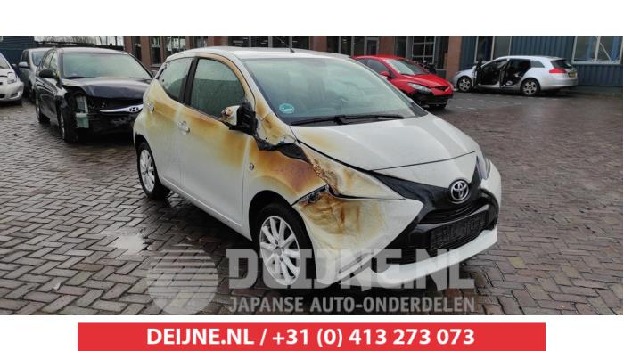 Toyota Aygo Spoiler O564384 Donorvoertuig