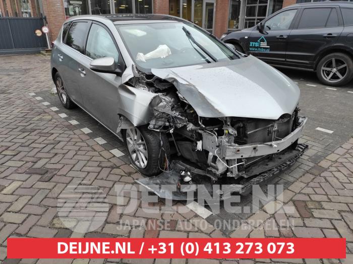 Toyota Auris Taillight, left O533814 Donor vehicle