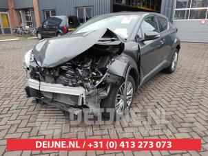 Toyota C-HR 16-