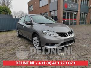 Nissan Pulsar Unterrahmen O548051 Spenderfahrzeug