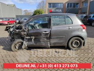 Toyota Yaris 2 06-