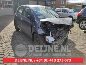 Toyota Yaris Front drive shaft, right O540920 Donor vehicle