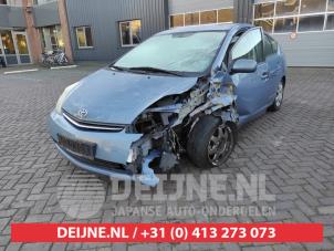 Toyota Prius 04-