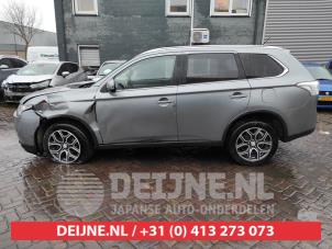 Mitsubishi Outlander 12-