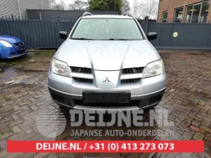 Mitsubishi Outlander 03-