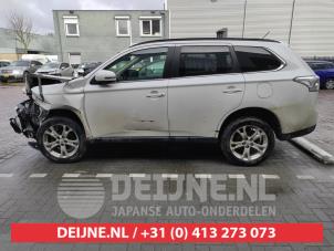 Mitsubishi Outlander 12-