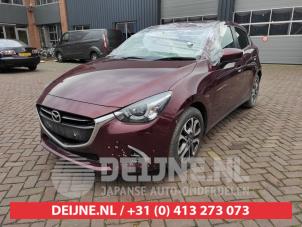 Mazda 2 15-