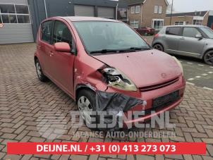 Daihatsu Sirion Driehoeks Ruit links-achter O541631 Donorvoertuig
