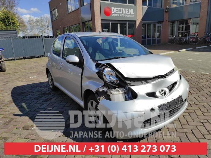 Toyota Aygo Sun visor O542770 Donor vehicle