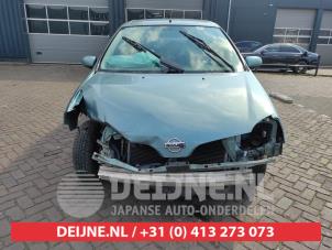 Nissan Almera Tino 01-