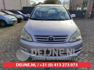 Toyota Avensis Verso 01-