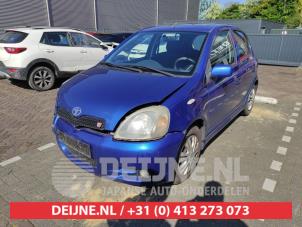 Toyota Yaris 1 00-