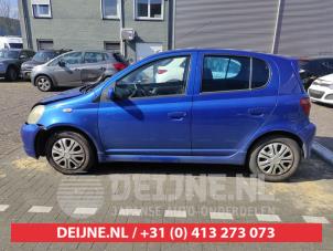 Toyota Yaris 1 00-