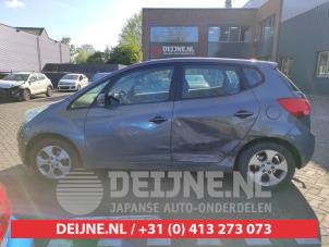 Kia Venga 10-