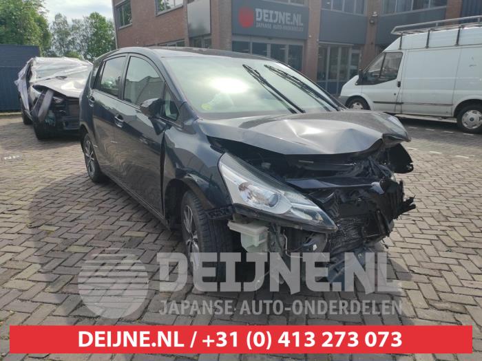 Toyota Verso Subframe O598940 Donor vehicle