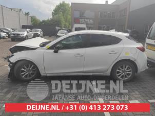 Mazda 3 13-