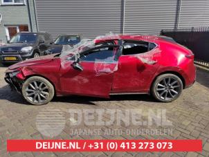Mazda 3 18-