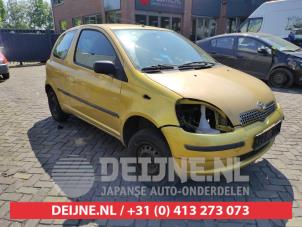 Toyota Yaris Achterlicht links O549205 Donorvoertuig