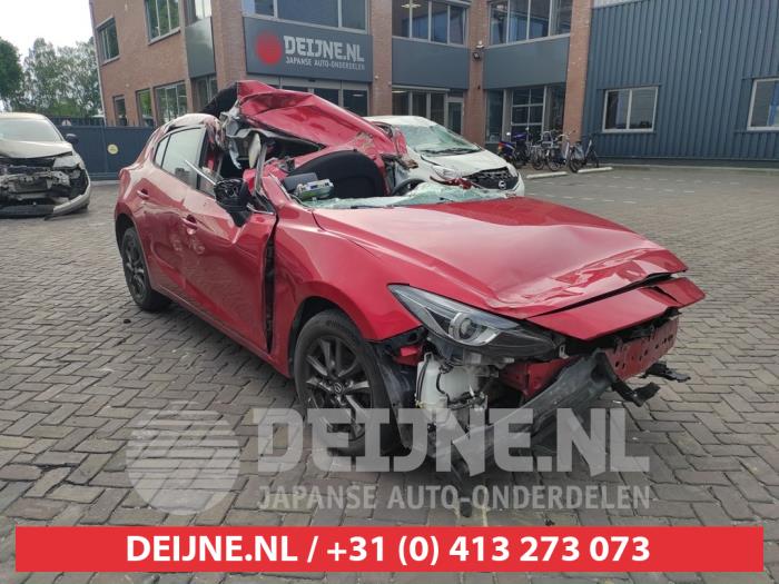 Mazda 3 Computer Motormanagement O562237 Donorvoertuig