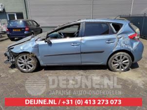 Toyota Auris 13-