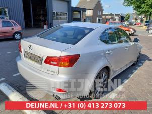 Lexus IS 05-