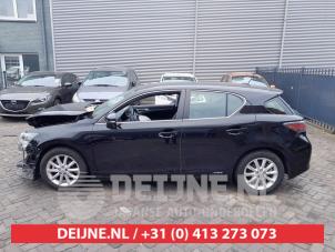 Lexus CT 200h 10-
