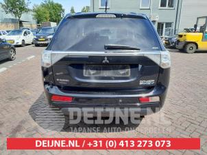 Mitsubishi Outlander 12-