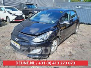 Hyundai I30 Knuckle, front right O626147 Donor vehicle