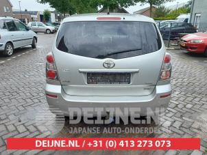 Toyota Corolla Verso 04-
