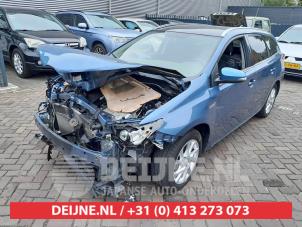 Toyota Auris Dakrail links O598638 Donorvoertuig