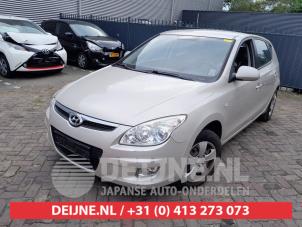 Hyundai I30 Buitenspiegel links O567968 Donorvoertuig