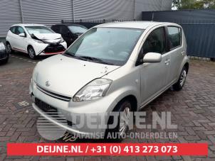 Daihatsu Sirion Fusee links-voor O584215 Donorvoertuig