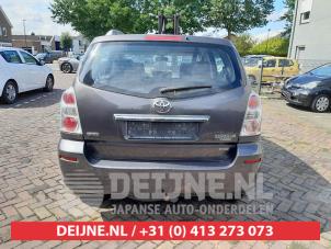 Toyota Corolla Verso 04-