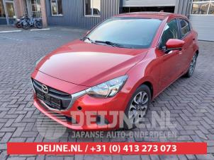 Mazda 2 15-