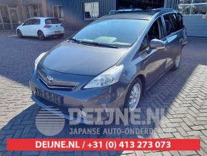 Toyota Prius Plus 11-