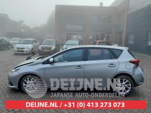 Toyota Auris 13-