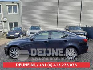Lexus IS 05-
