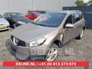 Nissan Qashqai+2 08-