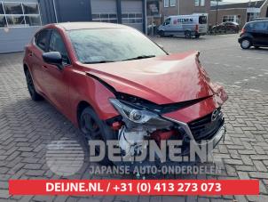 Mazda 3 Draagarm links-achter O590911 Donorvoertuig