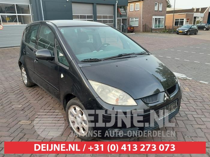 Mitsubishi Colt Cilinderkop O573122 Donorvoertuig