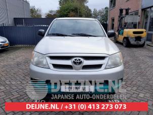 Toyota Hilux 04-