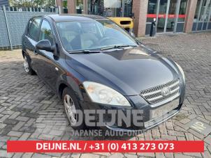 Kia Ceed Portier 4Deurs rechts-voor O569285 Donorvoertuig