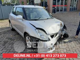 Suzuki Swift Veiligheidsgordel rechts-voor O570061 Donorvoertuig