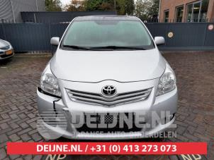 Toyota Verso 09-