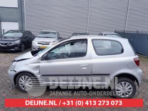 Toyota Yaris 1 00-