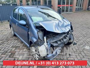 Toyota Aygo Portier 4Deurs links-achter O571112 Donorvoertuig