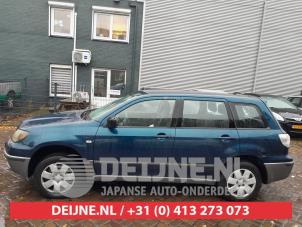 Mitsubishi Outlander 03-