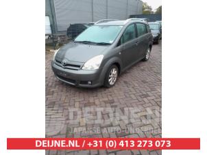 Toyota Corolla Verso 04-
