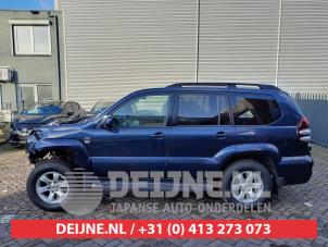 Toyota Landcruiser 120 02-