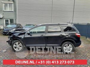 Nissan Qashqai+2 08-
